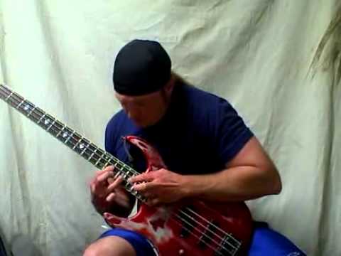bass solo tapping with wah+distortion