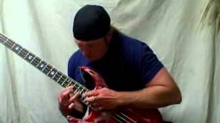 bass solo tapping with wah+distortion