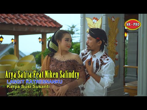 Arya Satria Feat Niken Salundry - Langit Katresnanku | Dangdut (Official Music Video)
