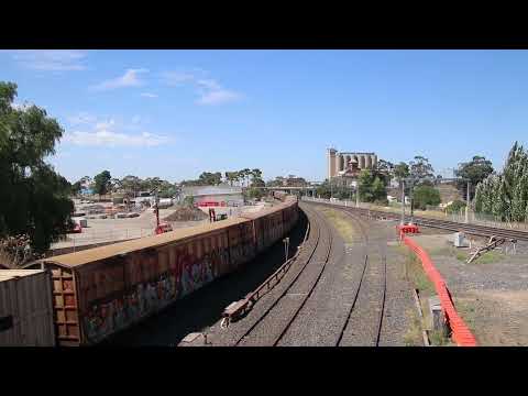 SCT012 SCT008 on Freight Near Albion