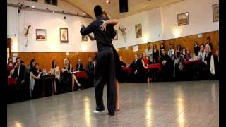 PABLO RODRIGUEZ Y NOELIA HURTADO EN LA BALDOSA || Una noche de garufa (2011)