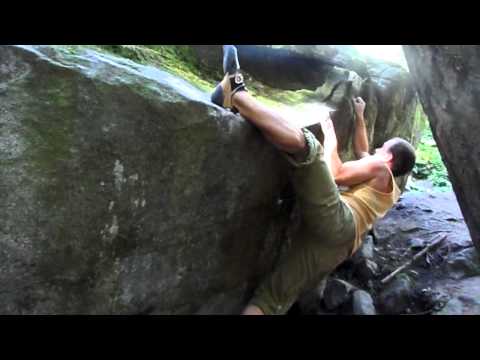 Val Daone boulder - Snodobloc 6c