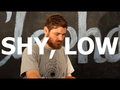 Shy, Low - "Absence" Live at Little Elephant (2/2)