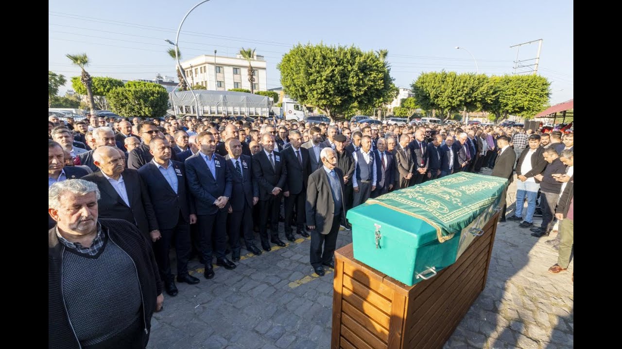 BAŞKAN SEÇER, KARDEŞİNİ SON YOLCULUĞUNA UĞURLADI