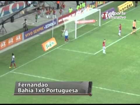 Bahia vence a Portuguesa e se afasta da zona de reb aixamento