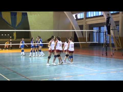 Al doilea turneu al fazei interjudetene la minivolei fete - Prima zi