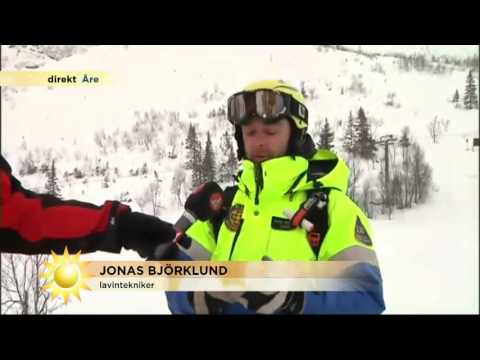 Här sprängs en lavin i livesändning - Nyhetsmorgon (TV4)