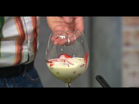 Strawberry Tiramisu | Alberto Rossi