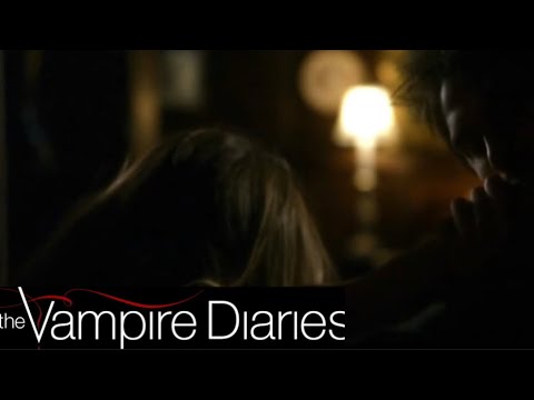 TVD 1x06 - Damon & Vicki drink each other’s Blood / Stefan, Katherine Flashback