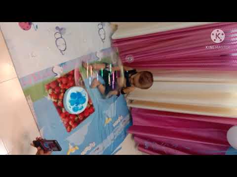 CAKE SMASH || He don't like his dirty feet and start Crying #shorts #WorldofAnant #babiescakesmash