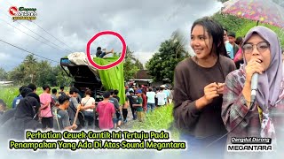 Download lagu THIS BEAUTIFUL GIRL WAS ROCKING RELAXINGLY WHILE SEEING THE VIEWING ABOVE SOUND MEGANTARA mp3 Download lagu THIS BEAUTIFUL GIRL WAS ROCKING RELAXINGLY WHILE SEEING THE VIEWING ABOVE SOUND MEGANTARA mp3