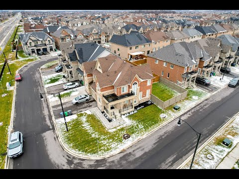 49 Faders Drive, Brampton, Rakesh Sharma and Shivam Taneja Home - Real Estate Properties