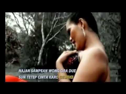 Sri Avista    TUKER TAMBAH   by wonk Kendayakan  Terisi