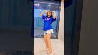 Download lagu Ice Cream khavungi😘❤️#kashishpatel #trendingsong #viralsong #danceshorts #dance #ytshorts #shorts mp3