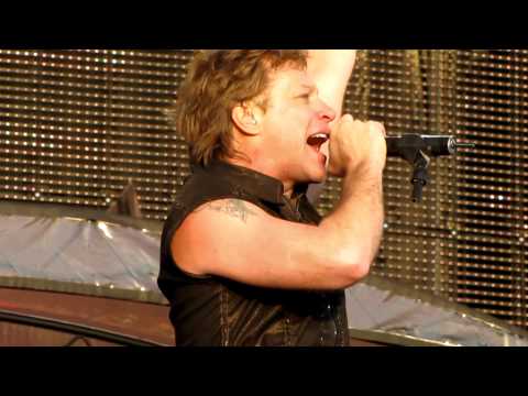 Bon Jovi Vertigo (U2 Cover) Dublin RDS 30June11