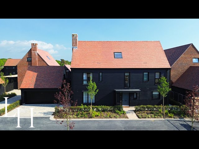 Alfold Gardens virtual walkthrough — luxury family homes interior design by Ademchic