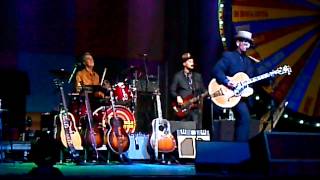Elvis Costello -- Country Darkness &amp; His Latest Flame -- live in San Francisco, April 15, 2012