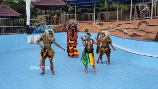 Download lagu solah barongan, celeng, dan Buto gedruk di kolam renang lembah Wilis dungus madiun mp3 Download lagu solah barongan, celeng, dan Buto gedruk di kolam renang lembah Wilis dungus madiun mp3