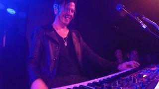 Walking Papers - I&#39;ll Stick Around (Live in London)