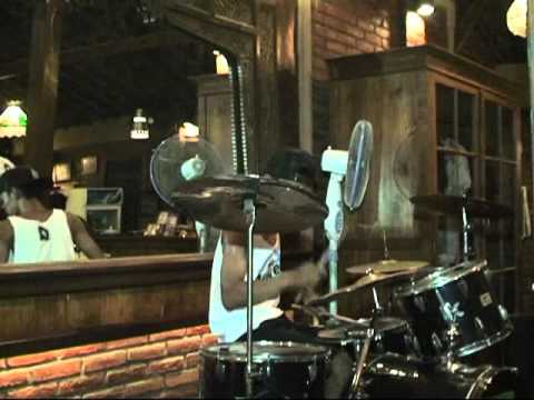 The Qliwers Band ( Tresna Sebatas Di Keneh ) Sinta Studio Production.mp4