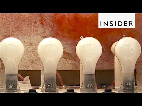 Manufacturing process of light bulb