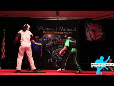 Nicole Pelland v Emma Levy - Women Sparring - 2015 Diamond Nationals