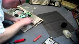 Commodore Amiga 1200 / 600 restoration and rebuild + death of a 32 bit + Chillies update!