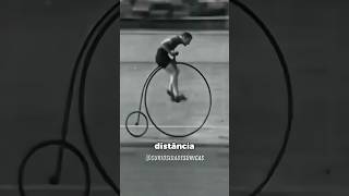 Por que as bicicletas antigas tinham uma roda gigante? 🤔 #curiosidades #fatoscuriosos #shorts