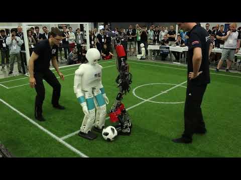 RoboCup 2018 humanoid final Sweaty vs. NimbRo