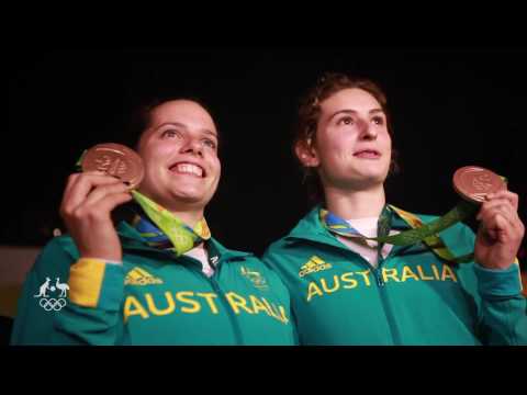Diving duo bags the bronze.