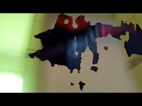 o huggy wuggy  me atacou