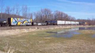 preview picture of video 'Q627 with 12 Locomotives at Lyons, NY 03-21-09'