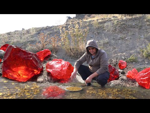 How to find Rubies near a Quarry and signs of Gold in River.