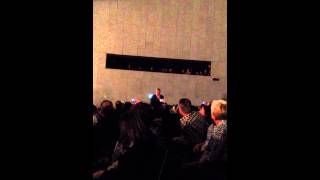 &quot;Con Elegancia&quot;, Loquillo, en el cierre de la gira &quot;A Solas&quot;, en Zaragoza