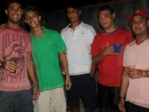 Mc Magrinho, Vn e Fhael - Mama eu e os amigos [[ 2013 ]]