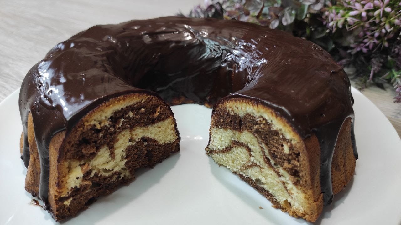 кекс з шоколадною глазурю — відеорецепт