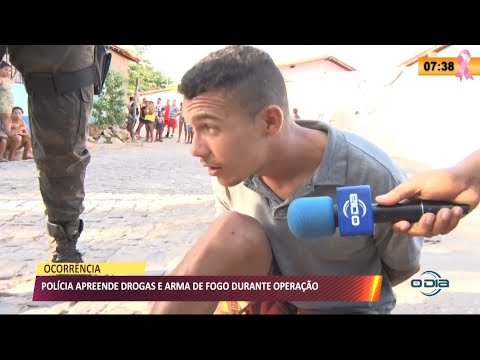 PoliÌcia apreende drogas e arma de fogo durante operacão 06 10 2021