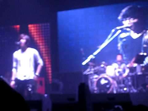 BooHwal 부활 Live In CheonAn 정동하 Jung Dong Ha - Nella Fantasia Cover  May 7 2011