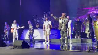 Earth, Wind &amp; Fire EW&amp;F Can’t Hide Love