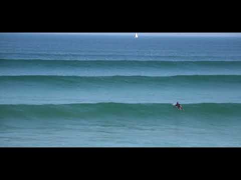 Surfing fun waves and pumping swell at Siouville