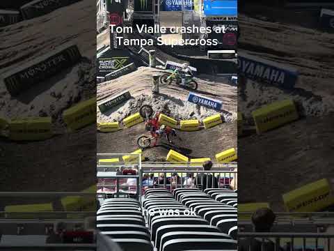 Tom Vialle Crashes at Tampa Supercross #motorcycle #supercross #crash