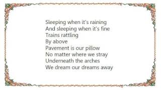 Connee Boswell - Underneath the Arches Lyrics