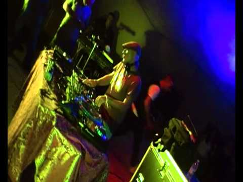 Dj Jad - Pino Pepsee - Luca LoveBuzz (scratch)