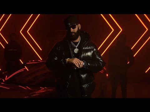 Videoclip de Sacoche — La Fouine