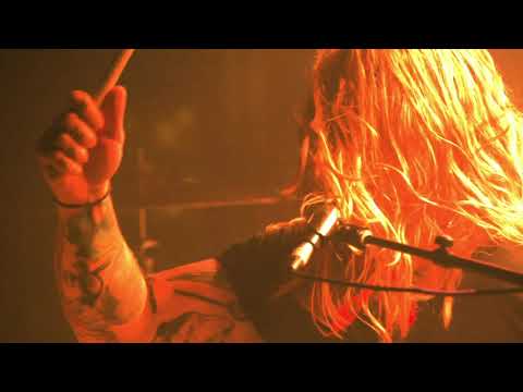 Underoath - A Boy Brushed Red Living In Black and White (Live from The Observatory)