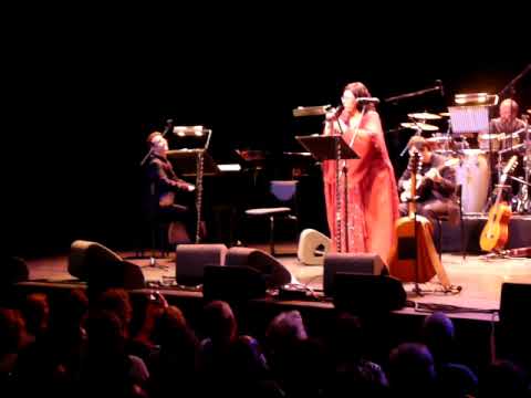 Maria Farantouri Pou petaxe t'agori mou Amsterdam28 06 2009