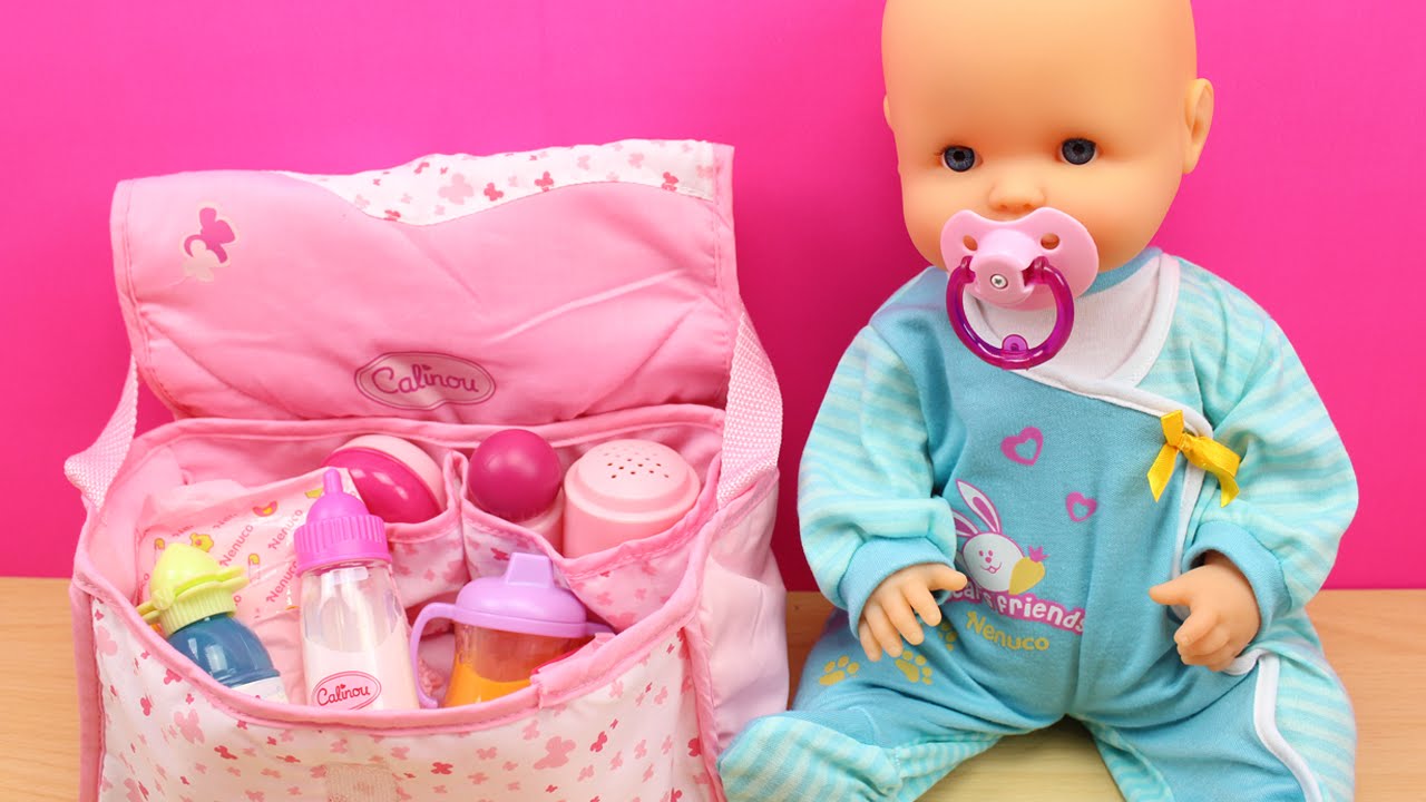 Watch Bolso Cambiador para la bebé | La muñeca Bebé Nenuco come papilla, hace pipí y le cambio el pañal Now Bolso Cambiador para la bebé | La muñeca Bebé Nenuco come papilla, hace pipí y le cambio el pañal