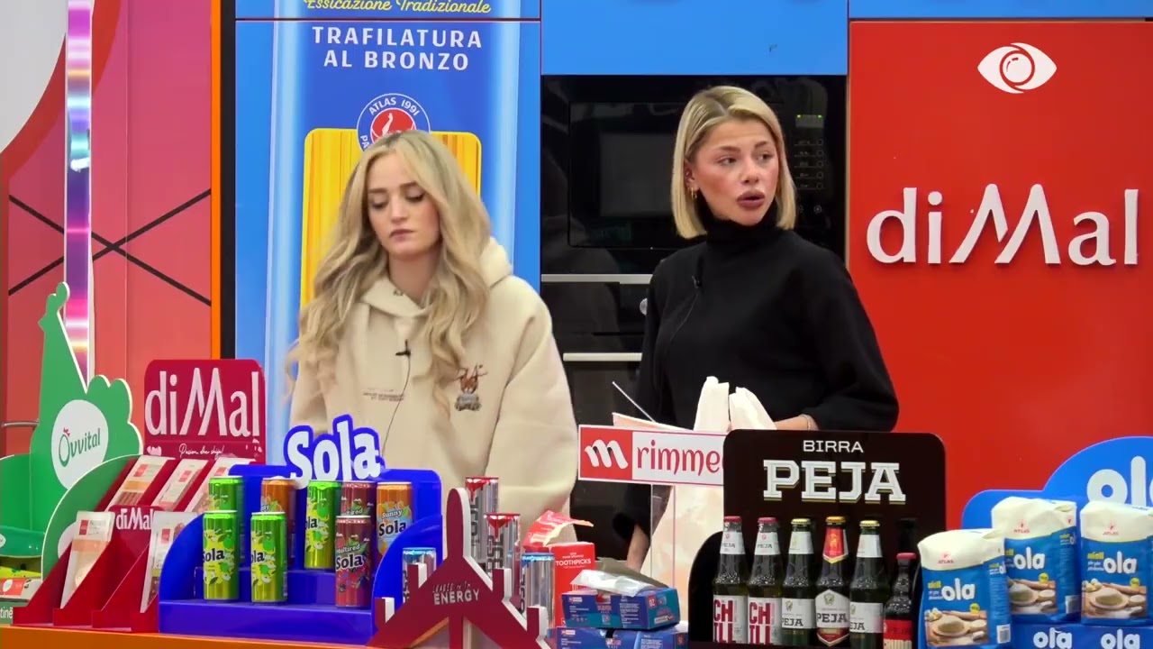 E pafytyrë/ Vijon debati mes Nikol dhe Edisës