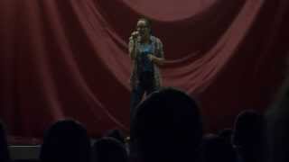 Maeve Farrell sing Boys and Buses from Nashville