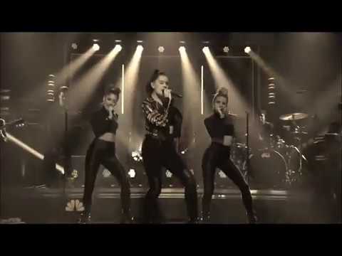 Hailee Steinfeld Sexy Dance - YouTube